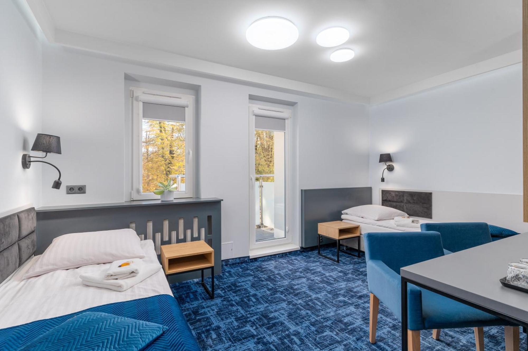 Hotel W Dobieszkowie Stryków Eksteriør bilde